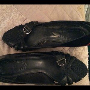 Women’s high heels